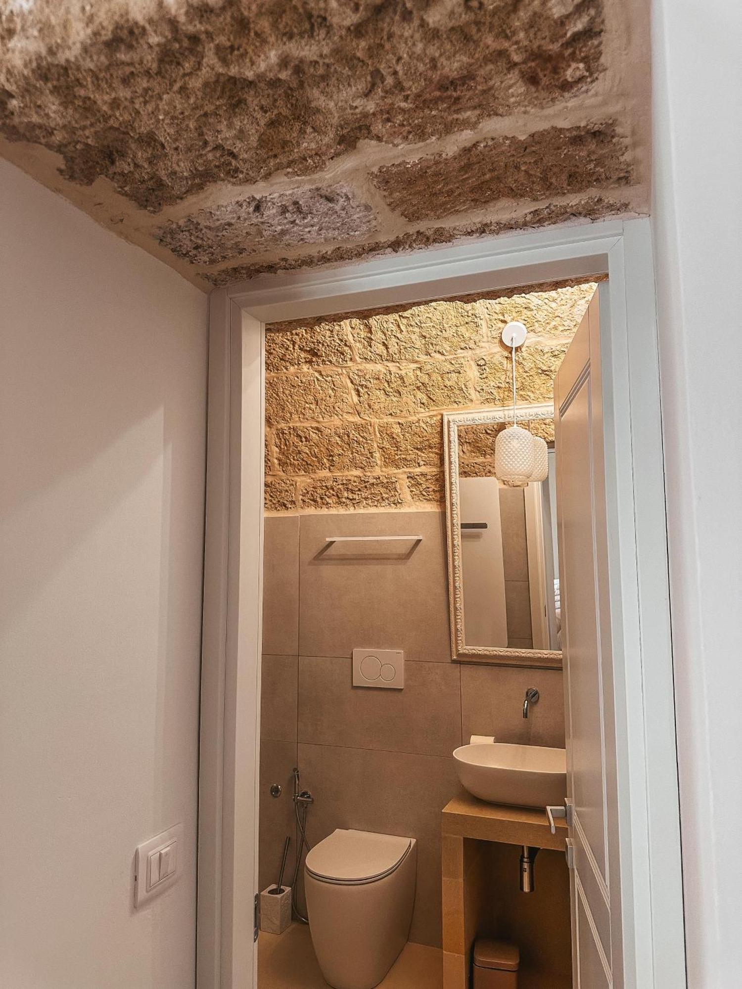 Palazzo Alma Luxury Rooms Casarano Buitenkant foto