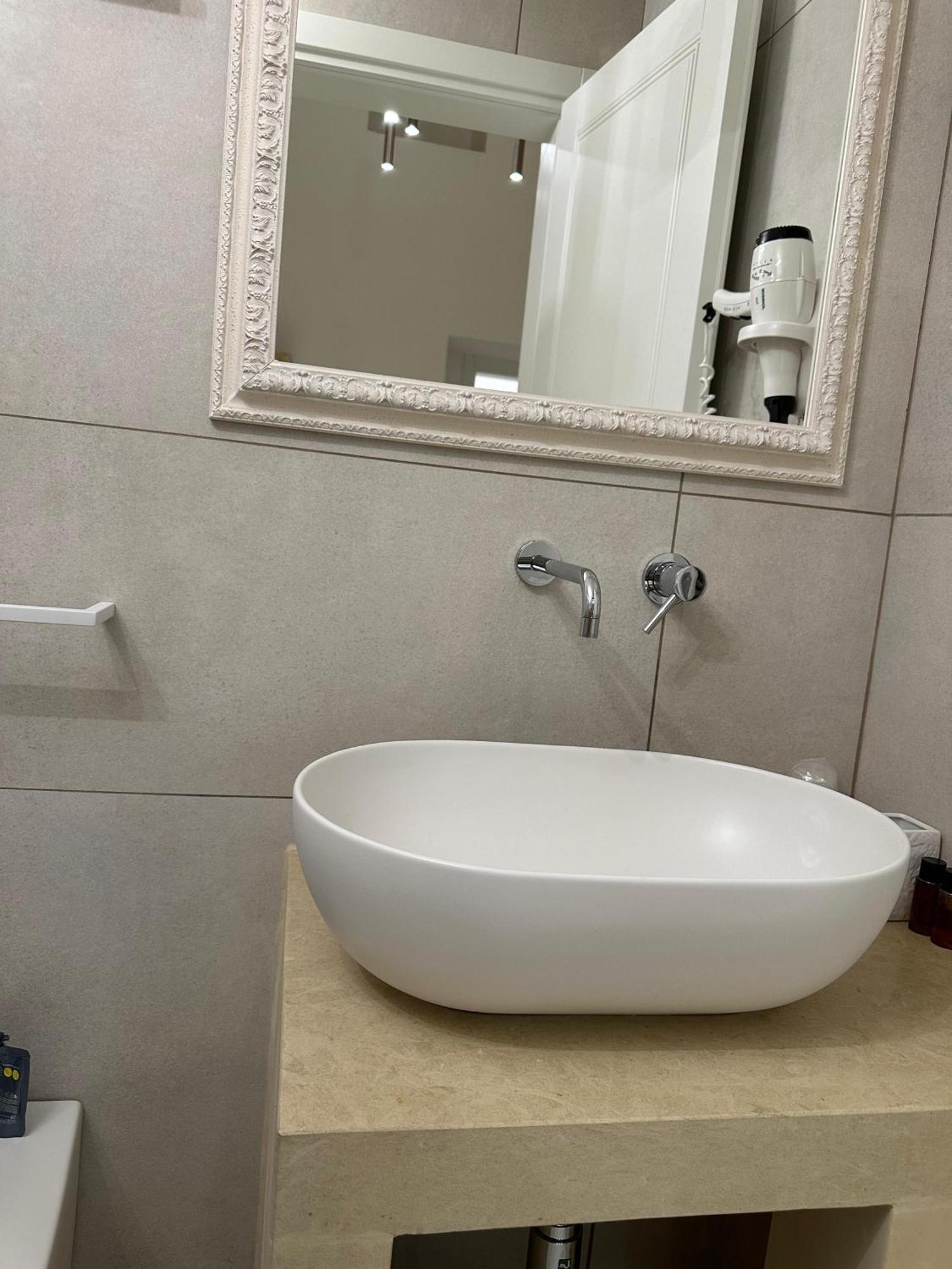Palazzo Alma Luxury Rooms Casarano Buitenkant foto