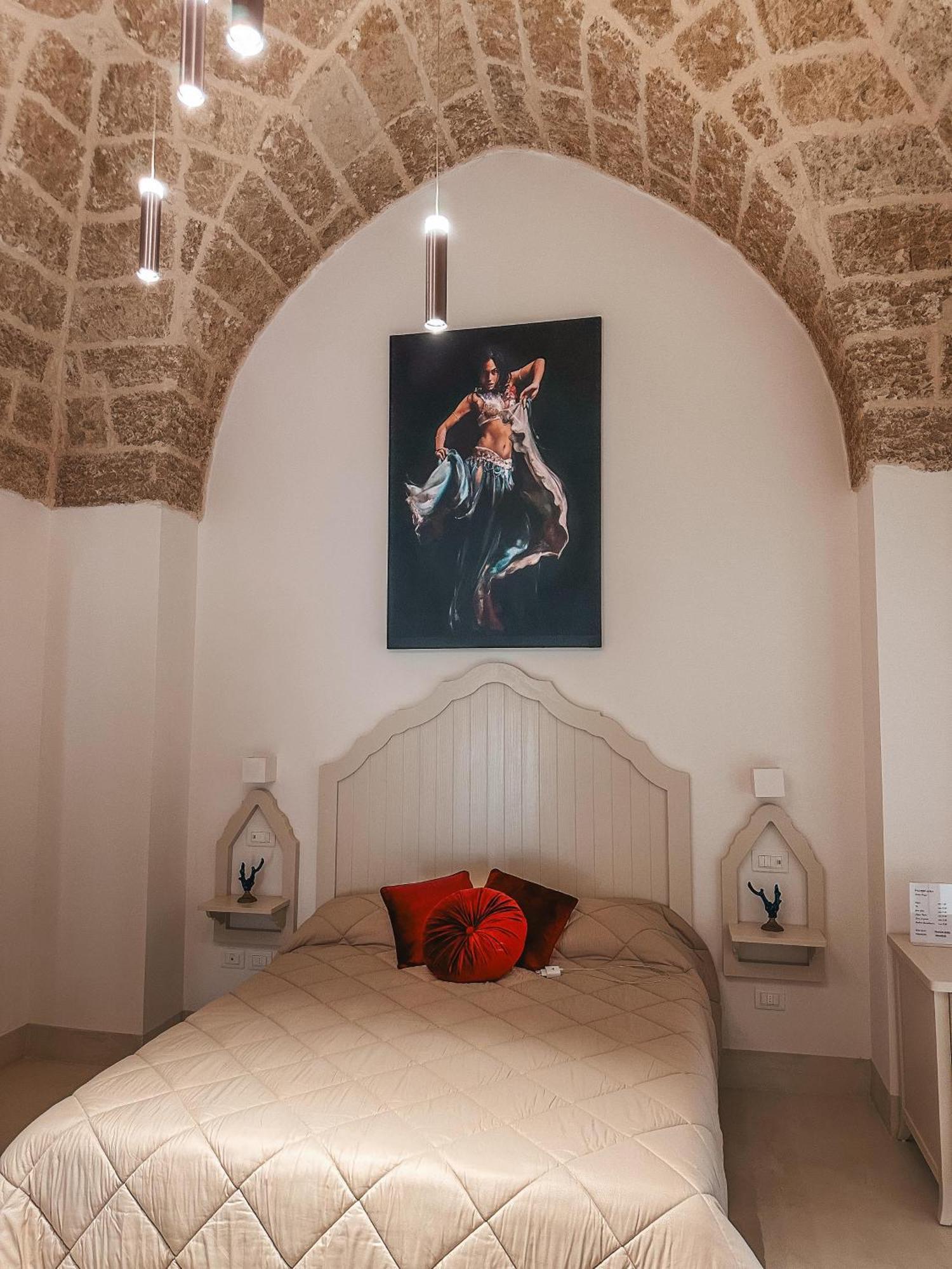 Palazzo Alma Luxury Rooms Casarano Buitenkant foto